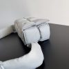ボッテガヴェネタ コピー CASSET パデッド テック カセット bob64063 - 画像 (4)