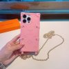 争奪戦♡ルイヴィトン iPhone13/14 PROケース コピー トランク M81997 - 画像 (4)