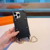 【セレブ多数愛用】ルイヴィトン iPhone13/14 PROケース 偽物 トランク M8199 - 画像 (2)