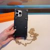 【セレブ多数愛用】ルイヴィトン iPhone13/14 PROケース 偽物 トランク M8199 - 画像 (3)