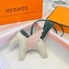 エルメス ロデオ ペガサス 偽物 PM チャーム アニオン×コットン erg63907 - 画像 (3)