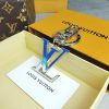 夏のアクセントに♪LV ビジューサック 偽物 LVプリズム キーホルダー vuv20371 - 画像 (4)
