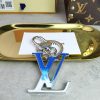 夏のアクセントに♪LV ビジューサック 偽物 LVプリズム キーホルダー vuv20371 - 画像 (7)