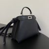フェンディ ピーカブーカット プチ レザー オーロックチェーン fet26368 - 画像 (2)