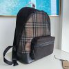 セレブ多数愛用バーバリー チェック ロゴエンボス バックパック 偽物 8066097 - 画像 (2)