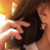 【ギフト用に♪】ルイヴィトン★LVロゴ＆フラワー ピアス コピー M0128 - 画像 (5)