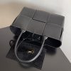 注目度抜群！ボッテガヴェネタ ラージ ハンドバッグ N級品 bod99331 - 画像 (7)