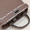 一目惚れ♪フェンディ 偽物 ピーカブー アイシーユー スモール バッグ feq78014 - 画像 (4)