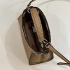 最新でオシャレフェンディ 偽物 ピーカブー ミニ アイコニック スモール feu49262 - 画像 (7)