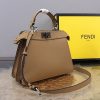 可愛いフェンディ コピー ピーカブー ISeeU セレリア トップステッチ バッグ fem27935 - 画像 (2)