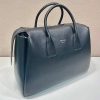 すぐ届く永野芽郁さん着用 プラダ コピー ヴィッテロダイノレザー トラベルバッグ puj08857 - 画像 (2)