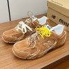 すぐ届くミュウミュウとNew Balance 偽物のコラボ★デニム スニーカー myk76990 - 画像 (2)