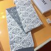 ギフトに最適♪【ロエベ】アナグラム スカーフ 偽物 RLW2305 - 画像 (4)