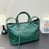 注目★バレンシアガ バイカーバッグ 偽物 トートバッグ 2WAY ショルダーストラップ付き 黒 ブラック ラムレザー bah98004 - 画像 (4)