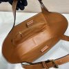 可愛い プラダ ミディアム レザー トートバッグ 偽物 pum37388 - 画像 (8)