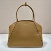 目を惹くカラー プラダ ラージ レザー トートバッグ pui21265 - 画像 (2)
