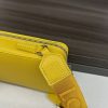 追跡付き 安い ロエベ Molded Sling カーフスキン スリングバッグ lot67469 - 画像 (6)