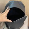 世界中で大人気♪フェンディ キオード セレリアレザー バックパック フェイク 2サイズ fei93734 - 画像 (6)