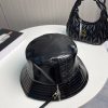 完売必至 ロエベ アナグラムロゴパッチ レザーバケットハット loi08296 - 画像 (5)