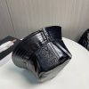 完売必至 ロエベ アナグラムロゴパッチ レザーバケットハット loi08296 - 画像 (8)