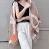 ロエベ アナグラムウールブランケット コピー loy38828 - 画像 (4)