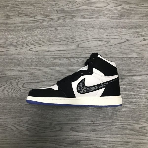 ★関税/送料込★ディオール x ナイキ エアジョーダン1 コピー ハイ OG プロトタイプ AJ1 ブラック/ホワイト 384664-007 - 画像 (6)