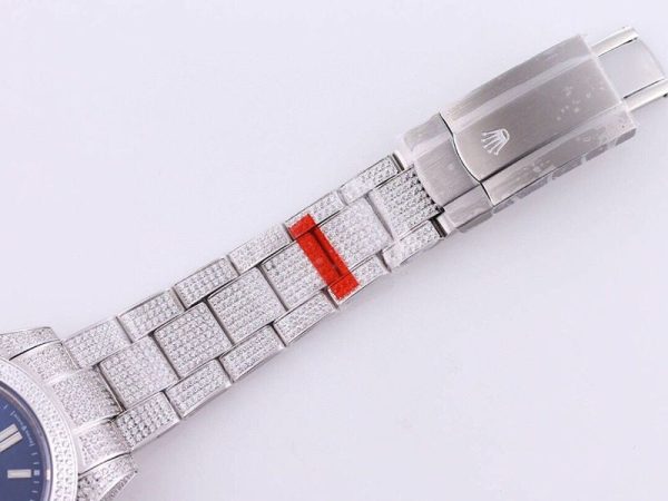 定番 ロレックス 時計 コピー オイスターパーペチュアル 41 ブルー 全面ダイヤ メンズ roy71929 - 画像 (7)