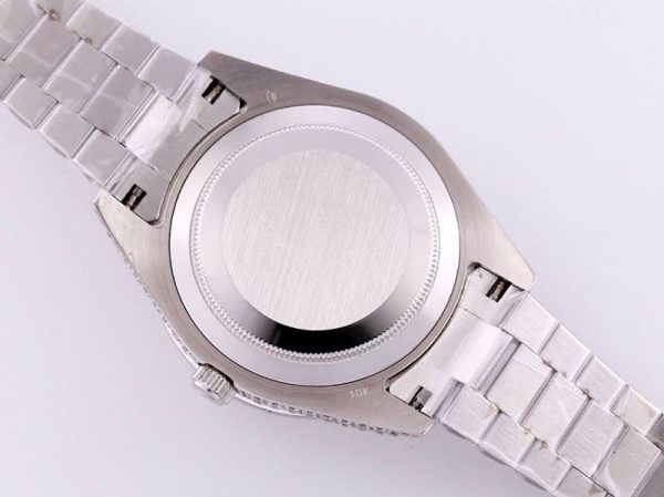 完売必至 ロレックス 時計 コピー デイデイト 39MM メンズ シルバー 全面ダイヤ  roj83110 - 画像 (9)