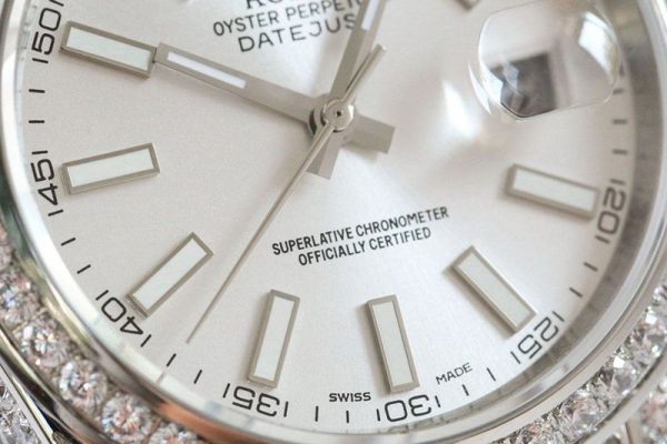 日本未入荷 ロレックス 時計 コピー デイトジャスト 39MM メンズ ブラック 全面ダイヤ roe97923 - 画像 (5)