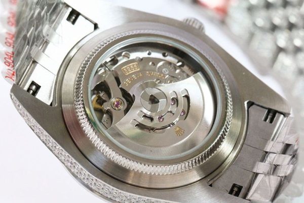 【日本未発売】ロレックス コピー 腕時計 デイトジャスト 41MM エナメル ダイヤモンドベゼル 18K rov79679 - 画像 (8)