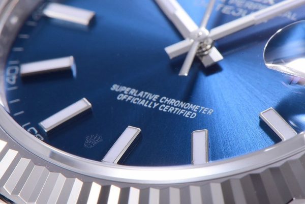 欲しい♡超限定♪ ロレックス 時計 デイトジャスト コピー ブルー 41mm rog05487 - 画像 (4)