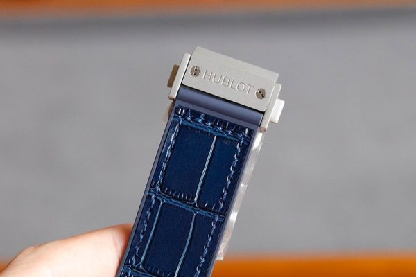 セール新作 ウブロ 偽物 スピリット オブ ビッグバン チタニウム ブルー huo56563 - 画像 (9)