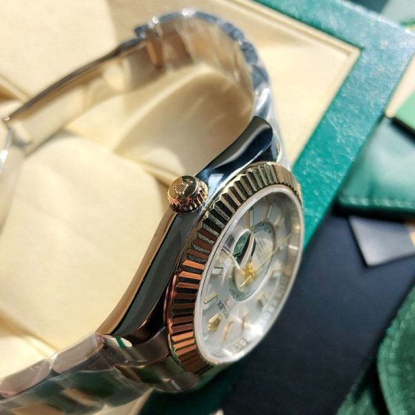 21AW新作 ロレックス 偽物 スカイドゥエラー 42MM 自動巻き roz56946 - 画像 (6)