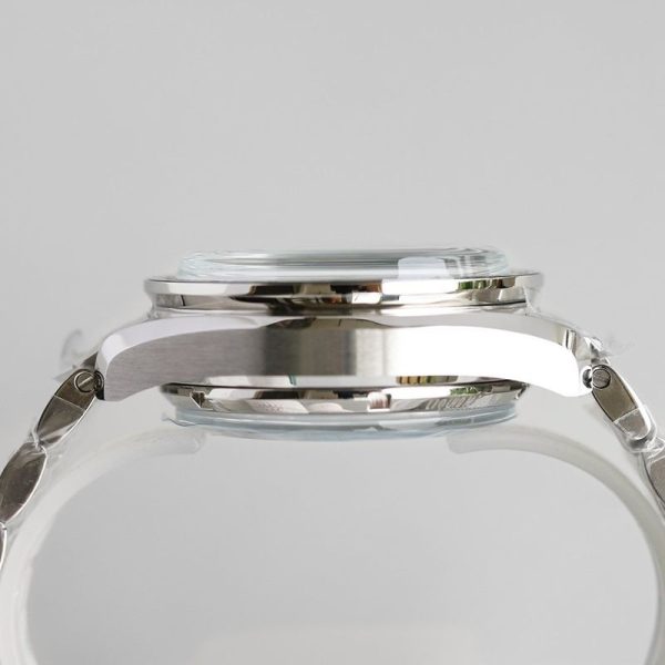 完売前に！オメガ スピードマスター スーパーコピー★レーシング マスター クロノメーター 44.25mm 329.30.44.51.04.001 - 画像 (7)