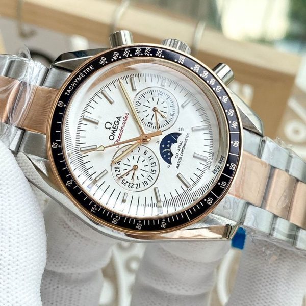 【関税込】オメガ スピードマスター 偽物 ムーンフェイズ コーアクシャル マスタークロノメーター 44.25mm 304.23.44.52.06.001 - 画像 (3)