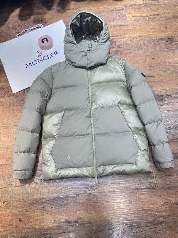 欲しい♡超限定♪ 送料込み◇モンクレール Pallardy バックロゴ ダウンジャケットコピー mol99307 - 画像 (4)