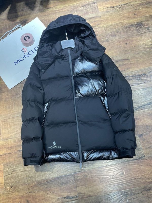 欲しい♡超限定♪ 送料込み◇モンクレール Pallardy バックロゴ ダウンジャケットコピー mol99307 - 画像 (9)