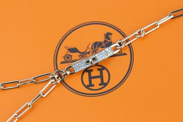 【入手困難】エルメス Curiosite ロングネックレススーパーコピー 長さ調節可能 err86164 - 画像 (8)