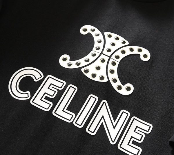 新作☆【セリーヌ】TRIOMPHE クロップドTシャツ/コットン 偽物 2X871501F - 画像 (5)