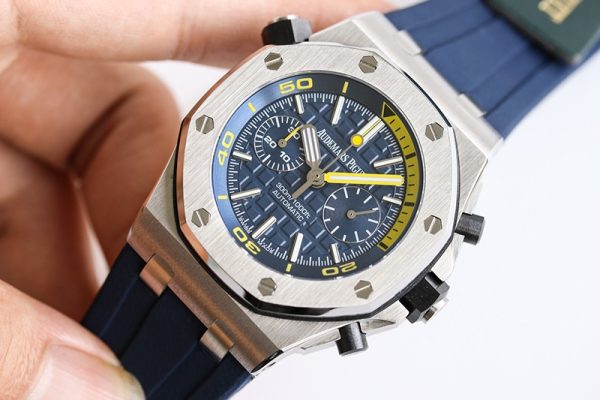 稀少 オーデマピゲ コピー 時計 ロイヤルオーク オフショアダイバー クロノ ブティック限定400本 26703STOOA027CA01 - 画像 (3)
