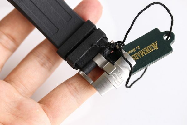 【日本未発売】オーデマピゲ 偽物 ロイヤルオーク オフショアダイバー クロノ ブティック限定400本 26703STOA027CA01 - 画像 (9)