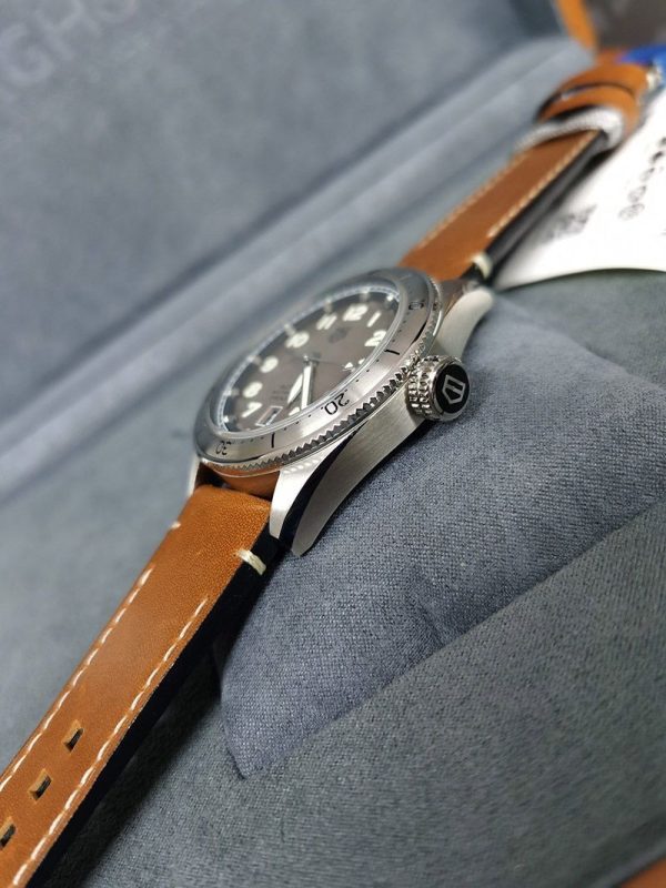 人気No1 タグホイヤー オータヴィア コピー自動巻ウォッチ 直径 42 mm WBE5111.FC8267 - 画像 (4)