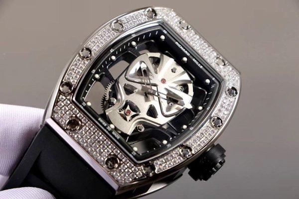 日本未入荷リシャールミル スカルウォッチ ダイヤモンドベゼル riw58243 - 画像 (4)