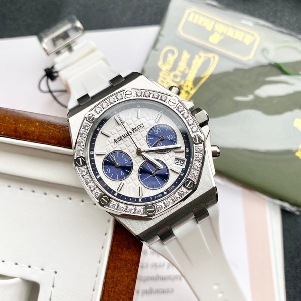 大人気！オーデマピゲ スーパーコピー ロイヤルオーク ダイヤモンド クロノ 37mm 26231ST.ZZ.D010CA.01 - 画像 (3)