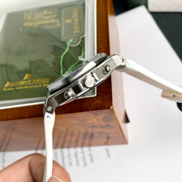 大人気！オーデマピゲ スーパーコピー ロイヤルオーク ダイヤモンド クロノ 37mm 26231ST.ZZ.D010CA.01 - 画像 (4)