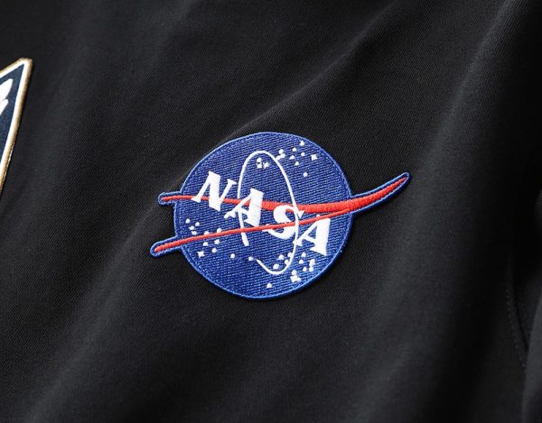 稀少バレンシアガ パーカー 偽物 SPACE BOXY ミディアムフリース フーディ 651799TKVD9040 - 画像 (6)