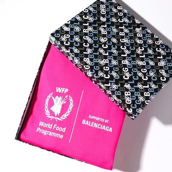 バレンシアガ コピー WFP フーディ ピンク パーカー bak63653 - 画像 (2)