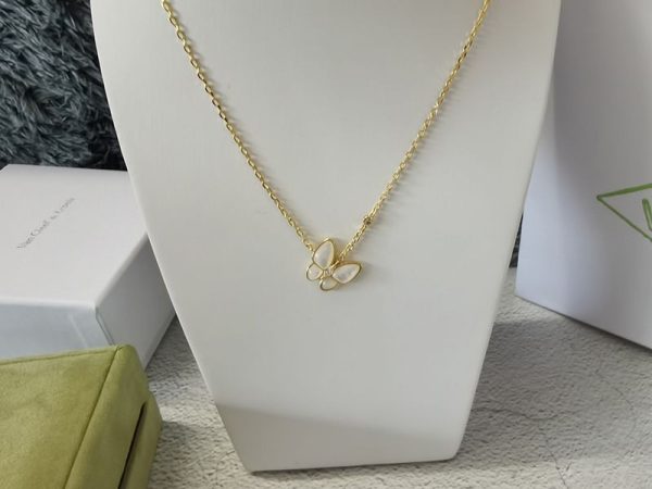 完売必至 ヴァンクリーフ&アーペル＊偽物ドゥ パピヨン ペンダント ゴールド vaf74089 - 画像 (5)