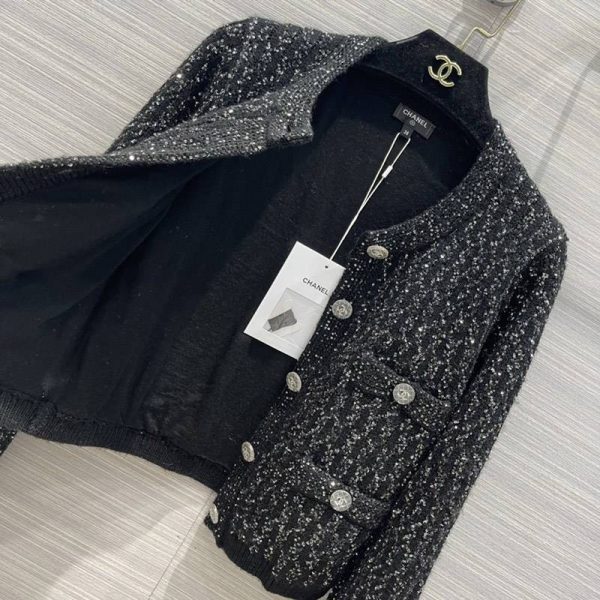 《21AW》シャネル カーディガン 偽物ボタン COCO ロゴ shk79145 - 画像 (2)