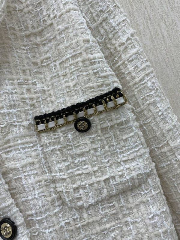 欲しい♡超限定 人気 ！とびきりキュートなシャネルコピー最新コート shu18260 - 画像 (3)